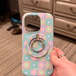 Daisy dance iPhone 16 pro MagSafe case with matching MagSafe ring. Slightly used